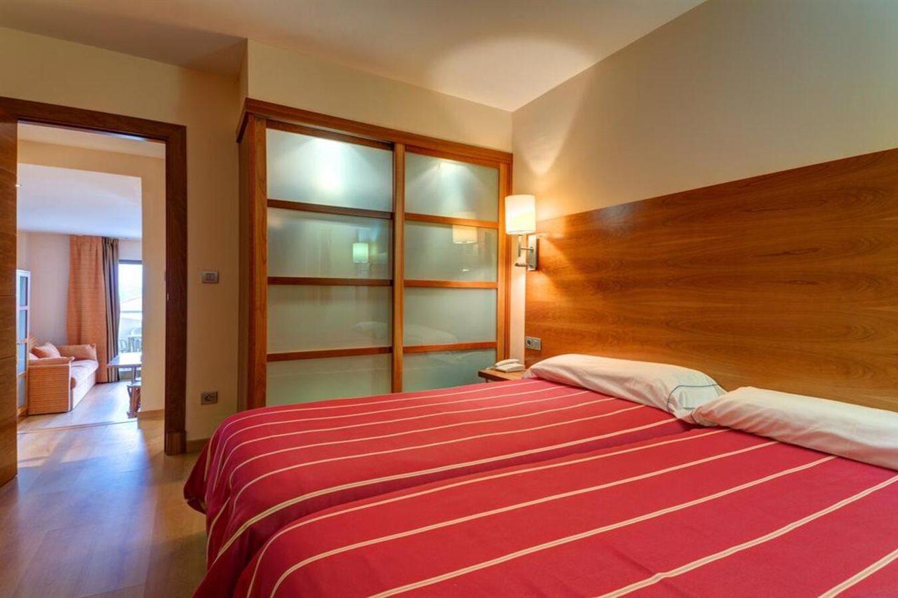 Isla Plana Hotel Astuy מראה חיצוני תמונה