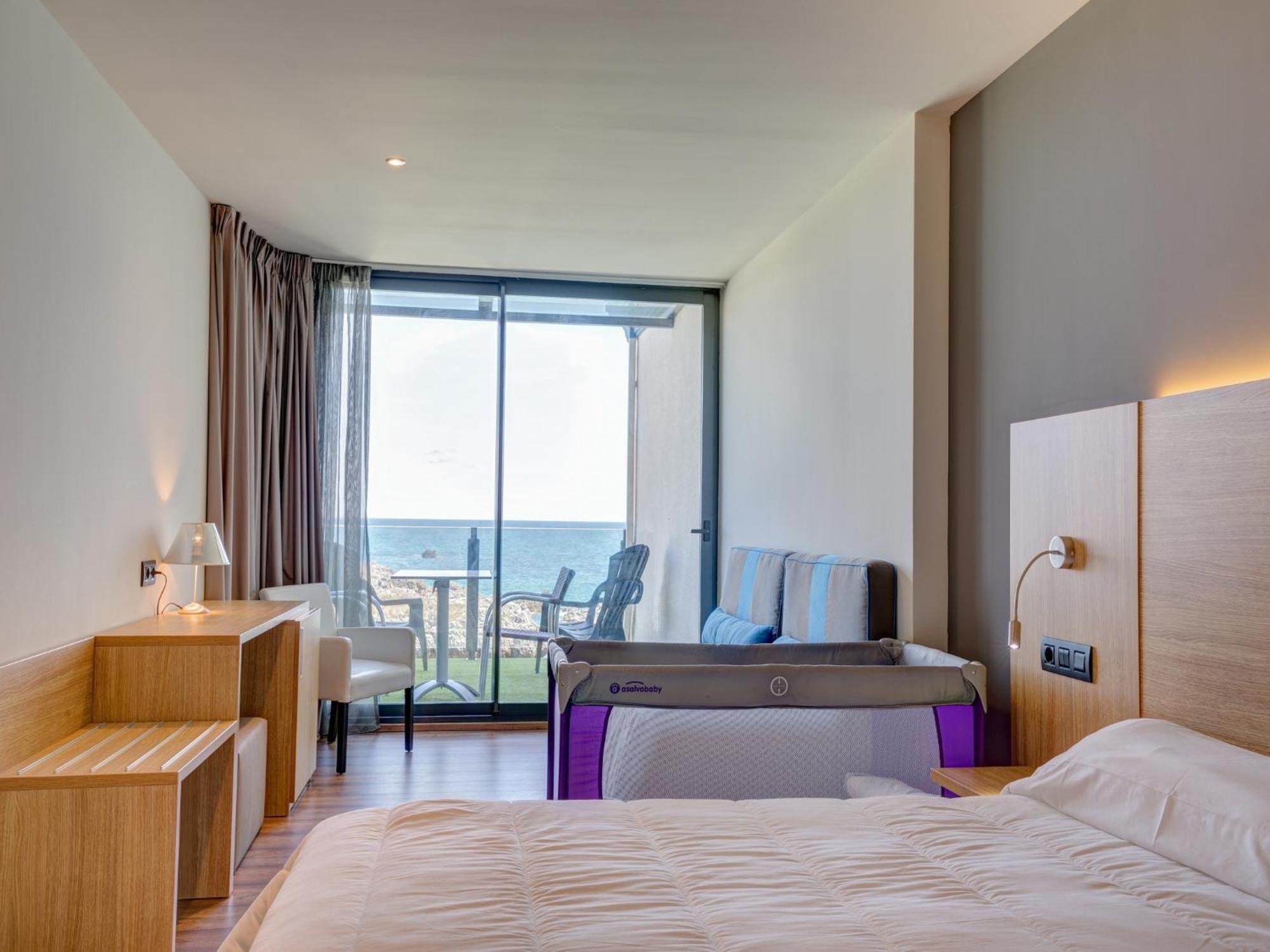 Isla Plana Hotel Astuy מראה חיצוני תמונה