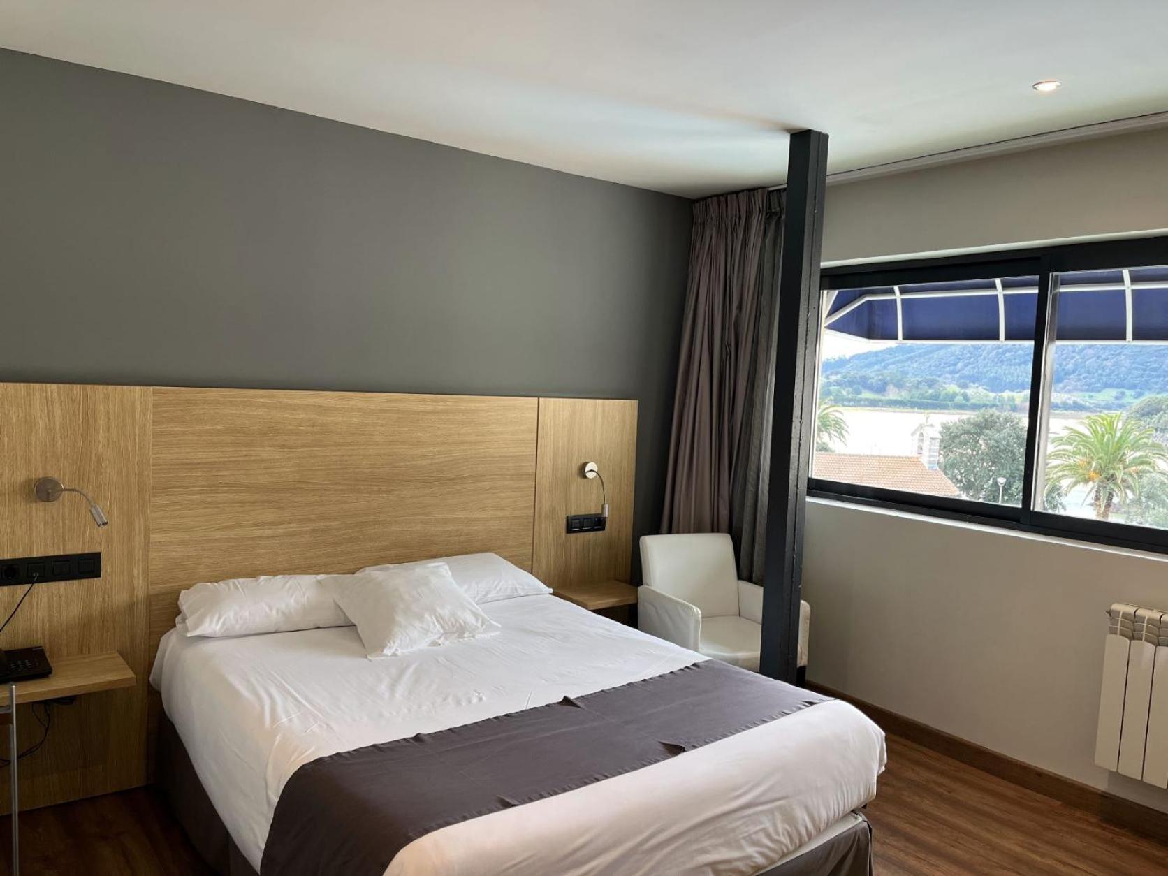 Isla Plana Hotel Astuy מראה חיצוני תמונה