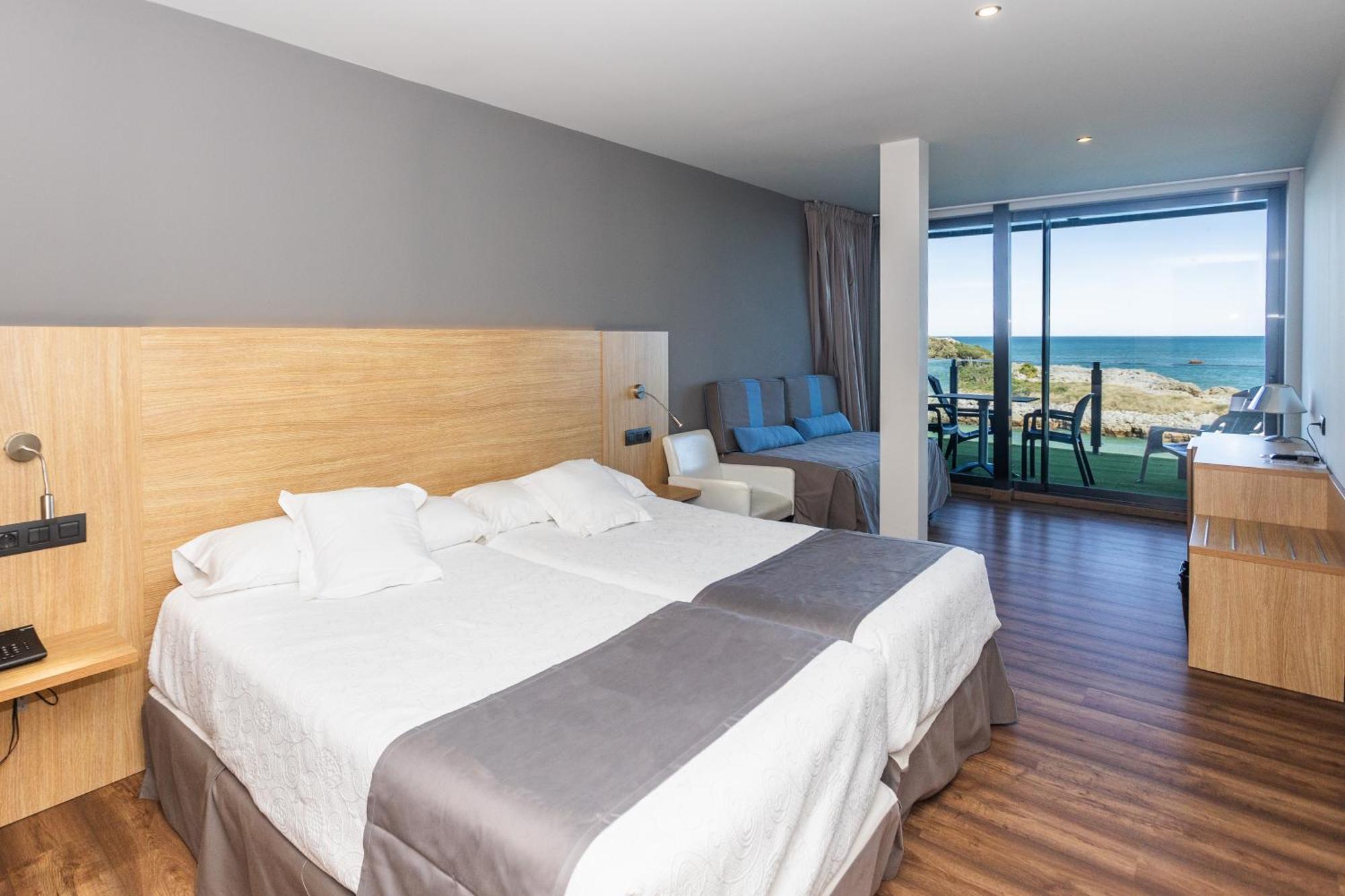 Isla Plana Hotel Astuy מראה חיצוני תמונה